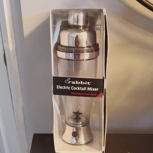 Electric cocktail mixer